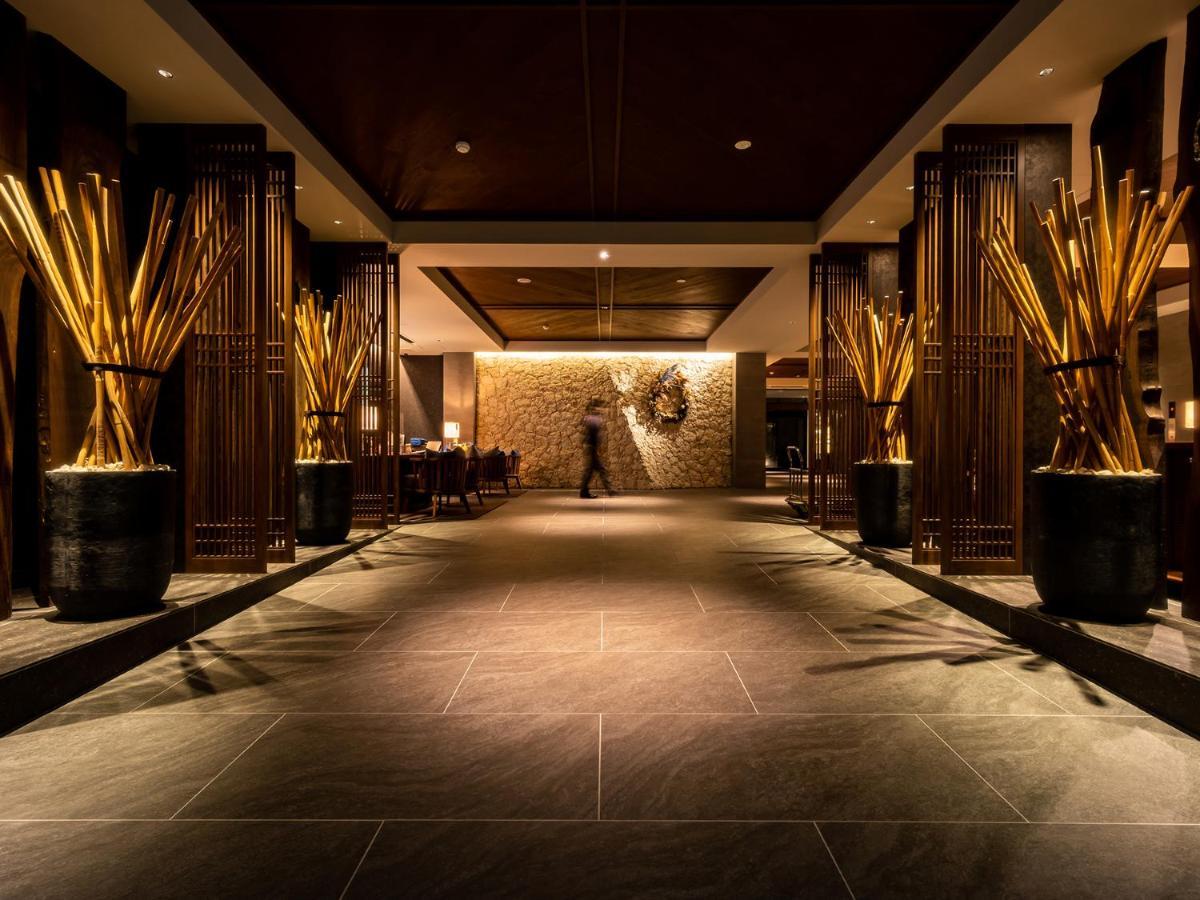 One Suite The Grand Nakijin Buitenkant foto